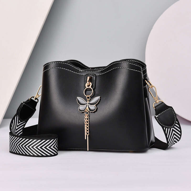 2025 NEW New Fashionable Versatile Bucket Women's Wide Shoulder Strap Bow Ladies' Small Bag zhanyishengli