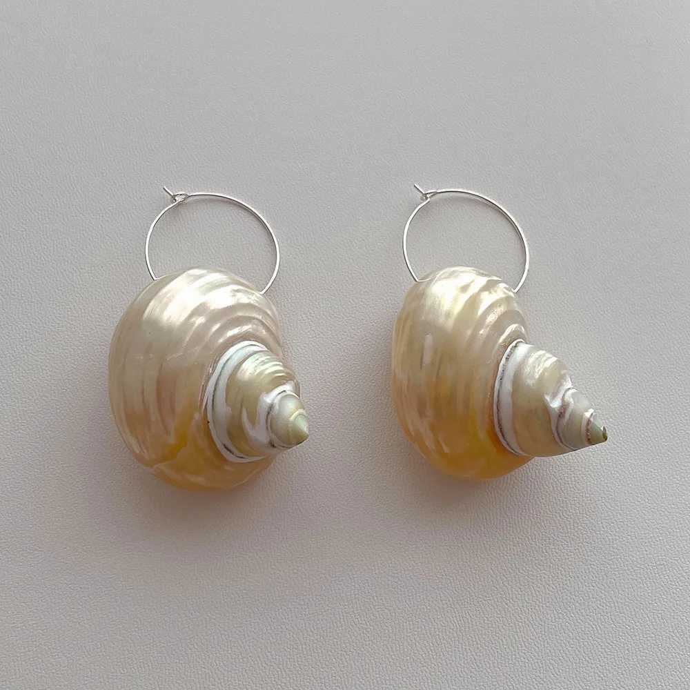 Simple Design Sense Natural Ring Spiral Earrings French Retro Baroque Exaggerated Womens Accessories Y250401