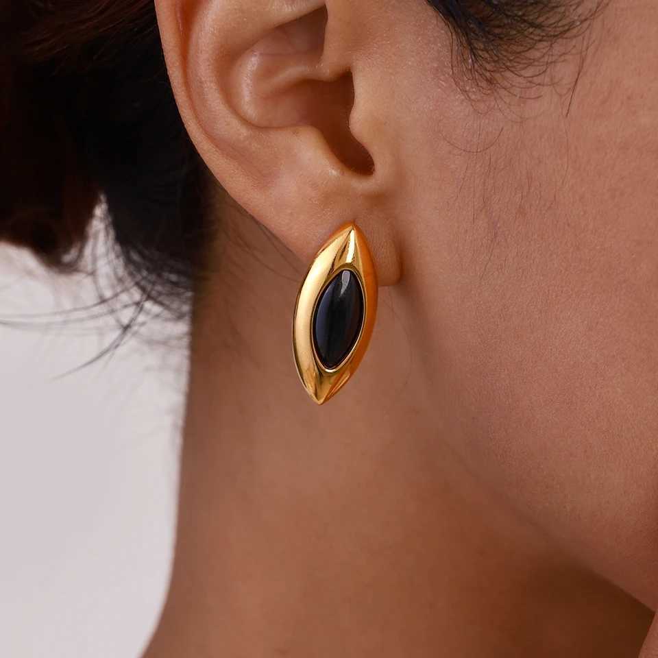 Home>Products>Gold Plated Stainless Steel Smooth Horse Eye Black Agate Earrings Y250401
