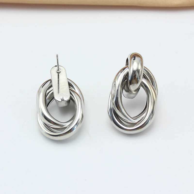 Double layered twisted hollow geometric metal stud earrings suitable for womens hip-hop personality silver jewelry Christmas girl gift Y250401