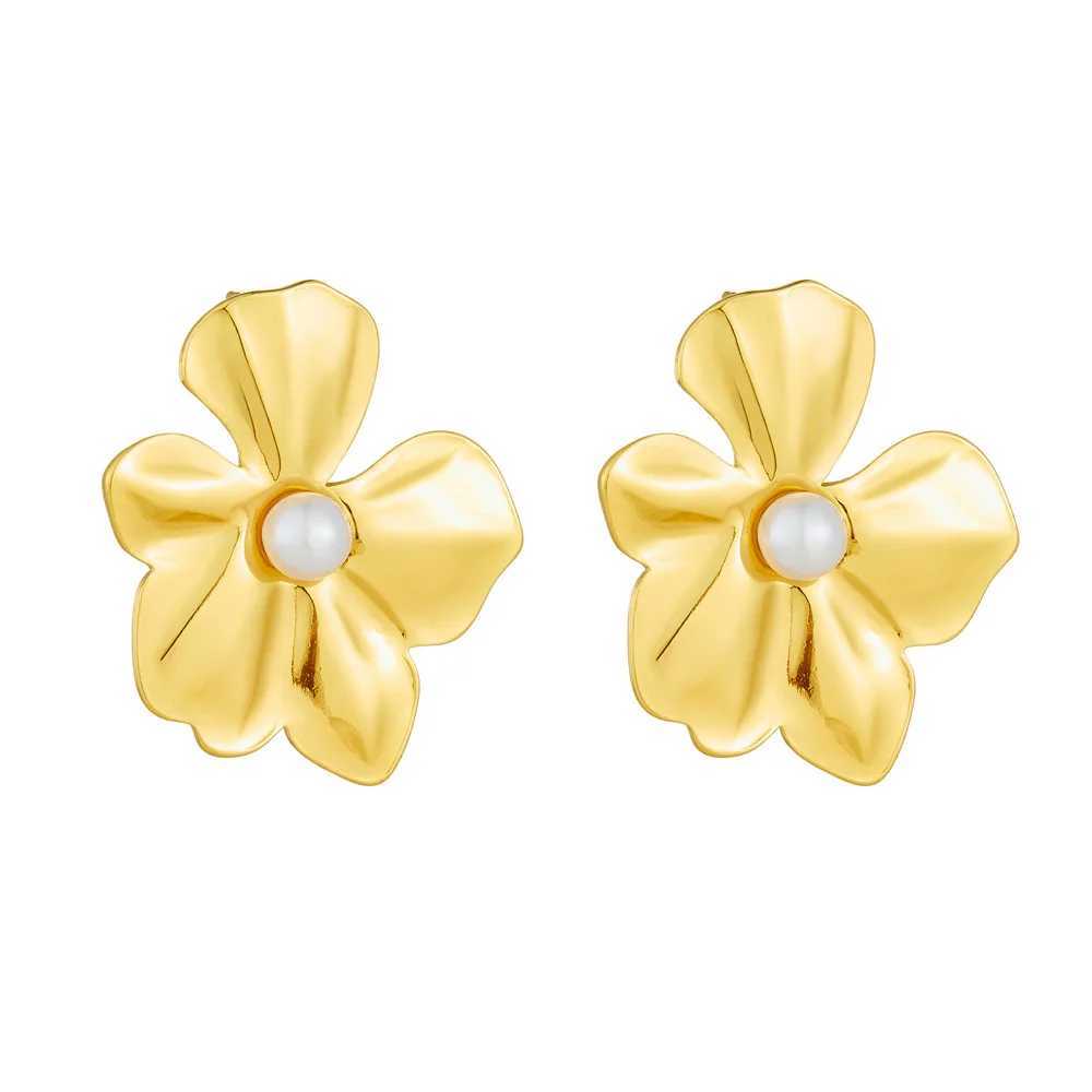Stainless steel flower petals pearl stud earrings suitable for women French retro daily wear jewelry gifts party jewelry non fading Y250401