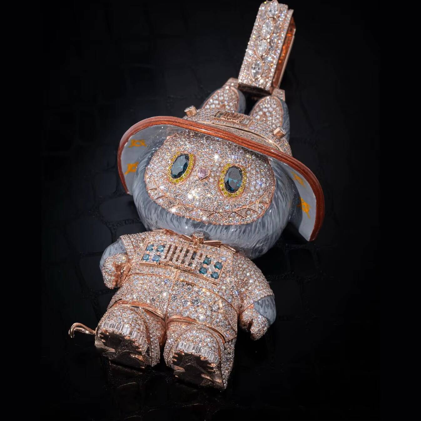 Custom Cartoon Cat Pendant 925 Sterling Silver Iced Out Hip Hop Jewelry with VVS Moissanite