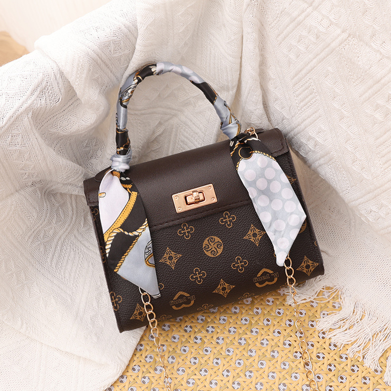 2025 New Trendy Fresh Sweet Crossbody Bag Women Spring Summer Silk scarf Print Tote Bag Casual Commuter Handbag for Ladies