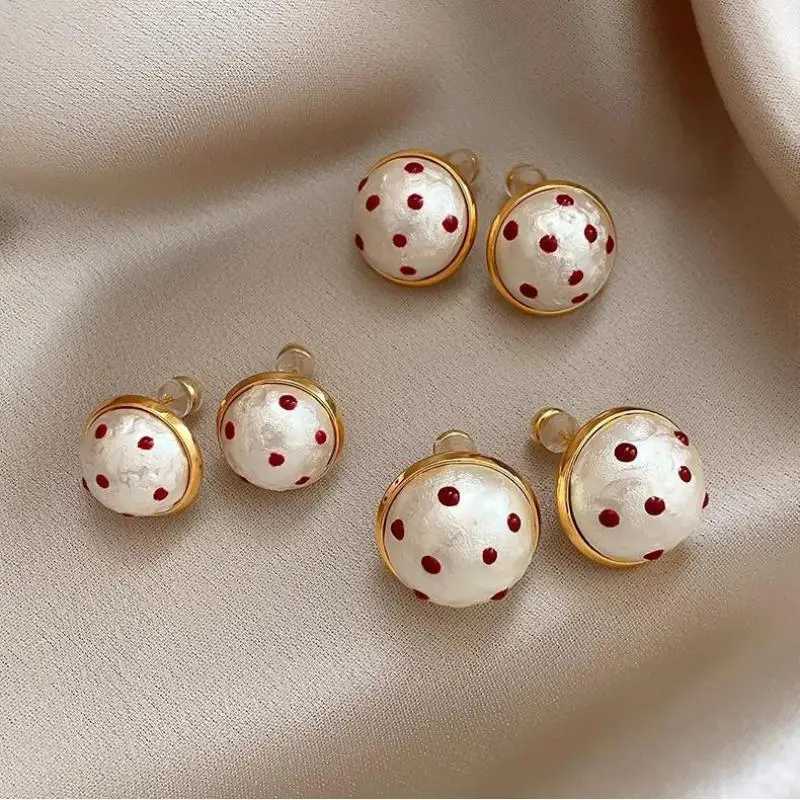 South Korea Simple Elegant Hemisphere Red Wave Pearl Stud Earrings For Women Fashion Cute Sweet Jewelry Party Gifts Y250401