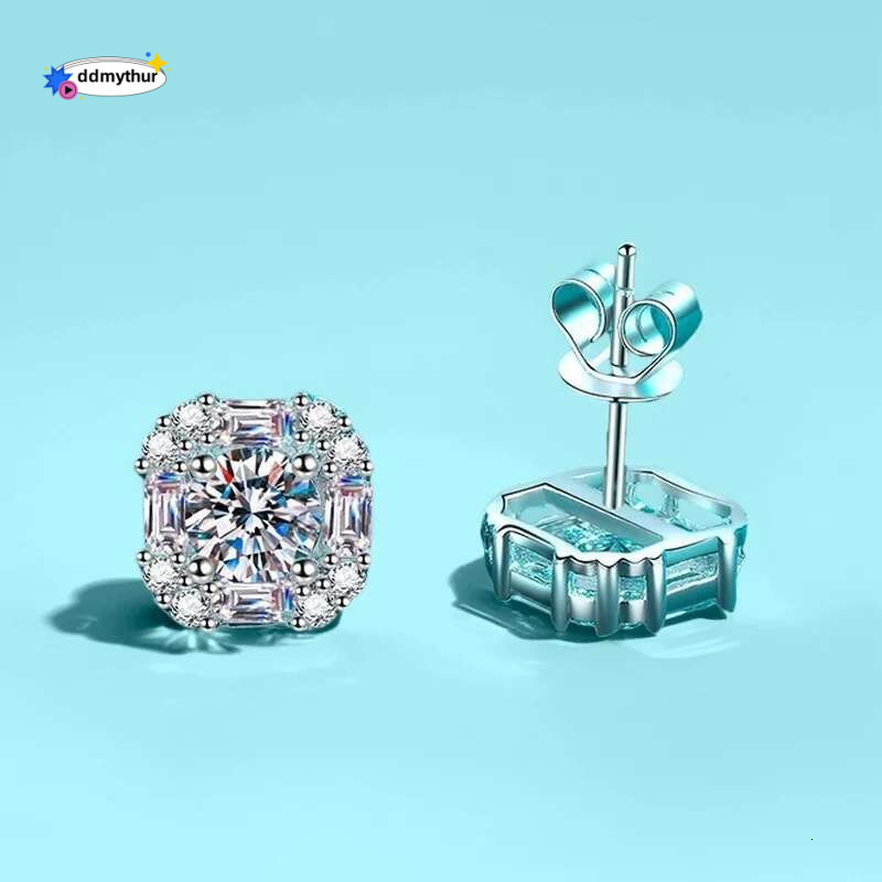 1.47 ct Certified 1Ct Full Moissanite Stud Earrings S Sier Square Bag PT950 Gold Plated Free Gift Box for Women ddmythur