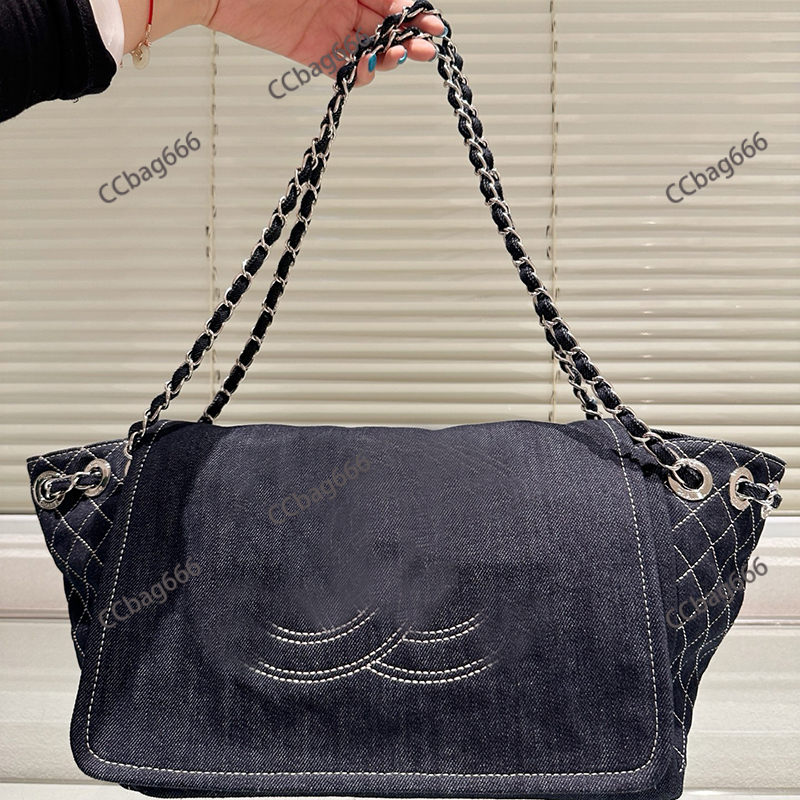 Vintage Women Large Denim Tote Bags Designer Shoulder Bag Luxury Embroidery letter Flap Handbag Casual Shopping Bags 30X25cm Travelling Hobo Bags Makeup Purse Sac
