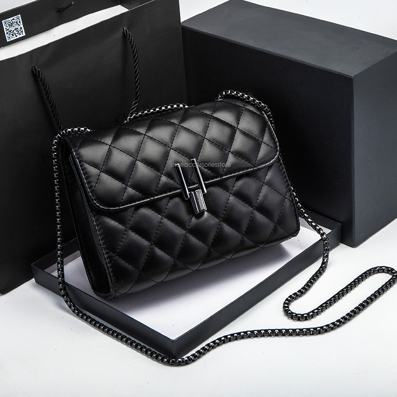 Crossbody Sling For Ladies, Xiaoxiangfeng Lingge Shoulder - New Spring hot Handbags, Versatile Designer Chain Bag for Women