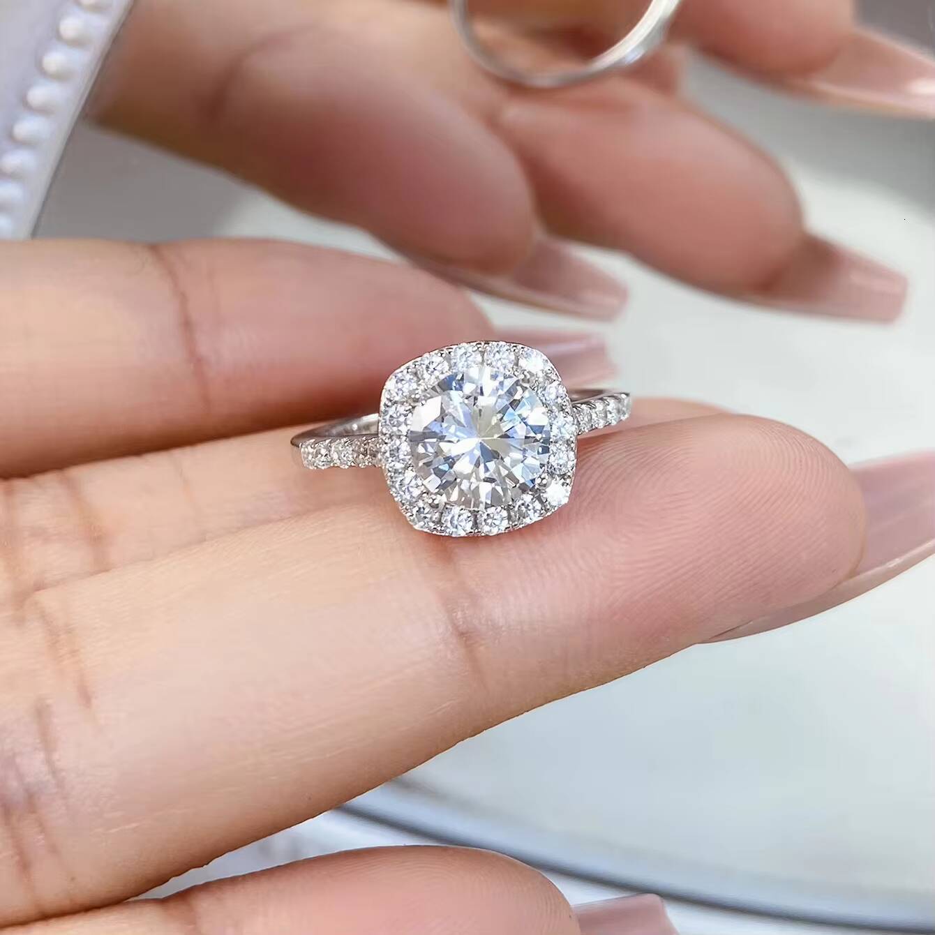 Fine Silver 925 Jewelry Rings 5A Zircon Rhodium Plated Silver Quality S925 Sterling Silver Engagement Wedding Rings for Women