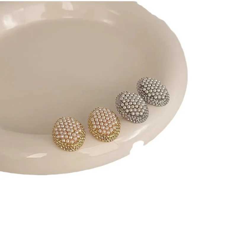 European And American Retro Golden Elegant Oval Pearl Earrings For Women Fashion Elegant Metal Jewelry Party Gifts Y250401