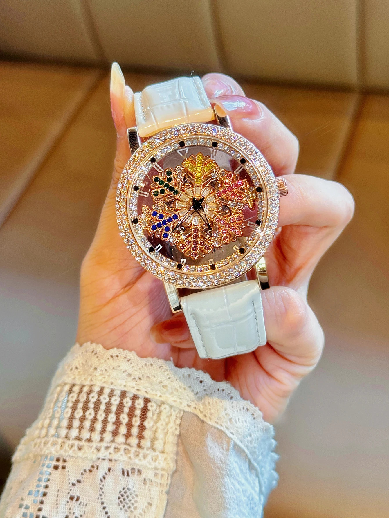 1 Upgraded Version of the Bright EyeCatching Fashionable Womens Watch Inlaid with Colorful Rhinestone Quartz Watch Equipped with Charming Rotating Col