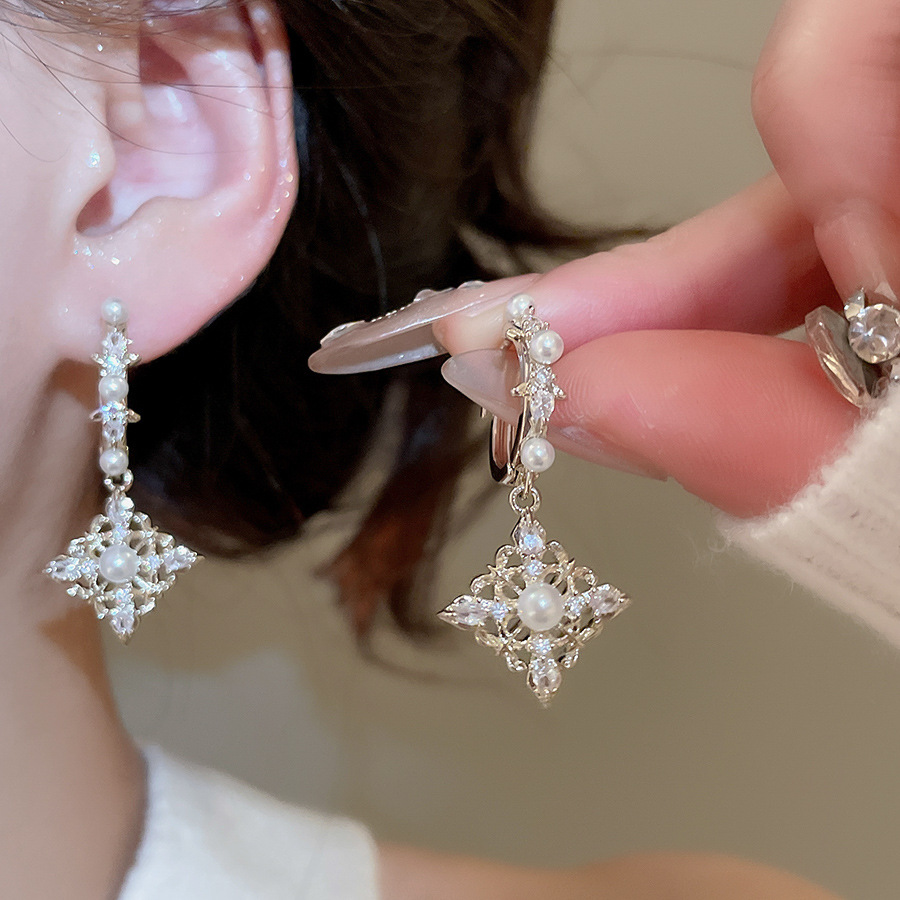 18K Real Gold Plated Zircon Rhombus Pearl Vintage Luxury High-end Niche Earrings for Women - view 8