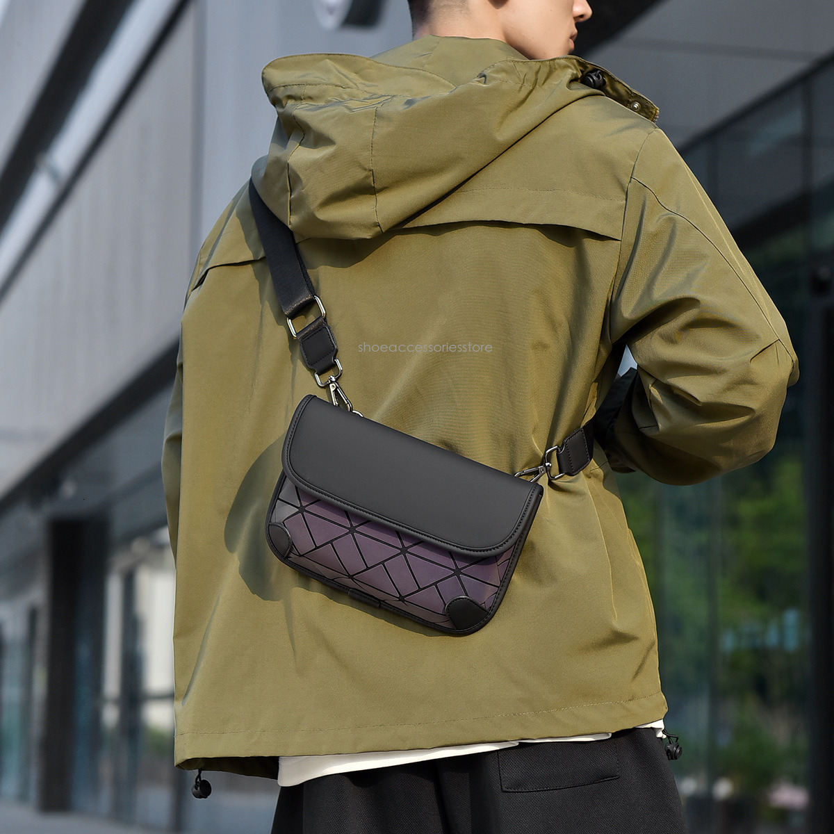 New Free Shipping Designer Fashionable Chest Casual Street Trend Versatile Single Shoulder Crossbody High End Feel Daily Commuting Men's Bag
