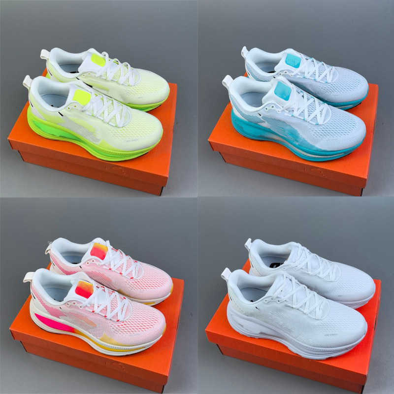 Running Shoes Men Women Vomero 18 Shoes Photon Dust Metallic Silver Pink Foam Black Sail Oatmeal Sports Shoes Doernbecher Panda Trainers Sneakers Outdoor Shoes