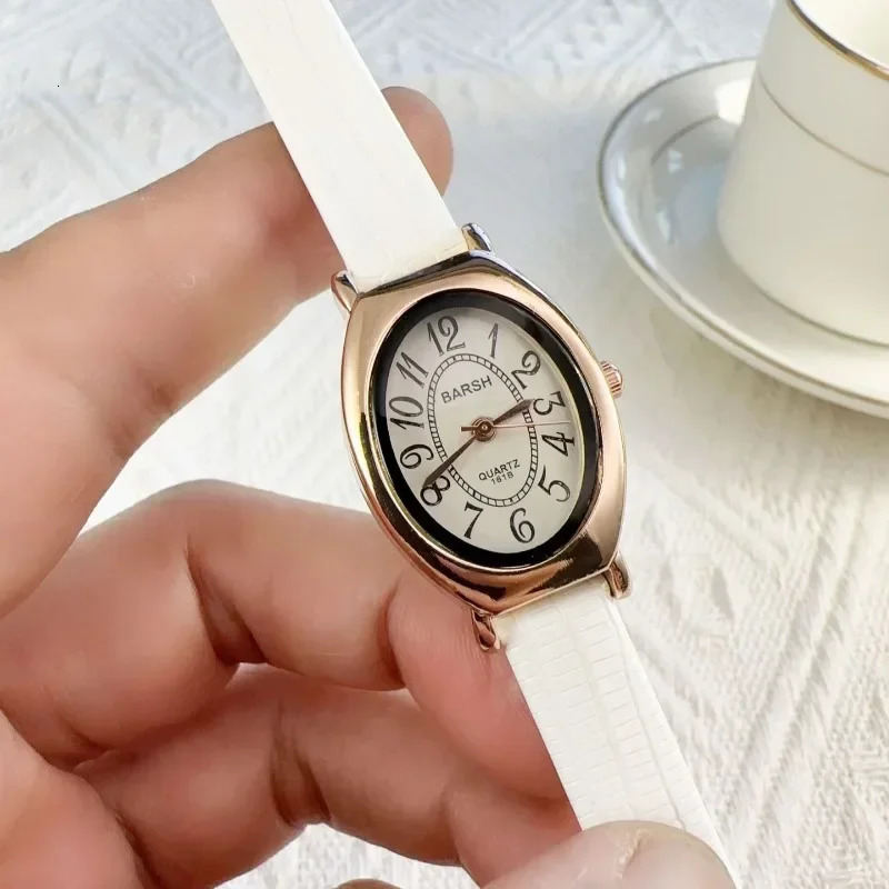 Fashion Oval Dial Women Watches Leather Strap Retro Ladies Quartz Watch Drop Reloj De Mujer 251031