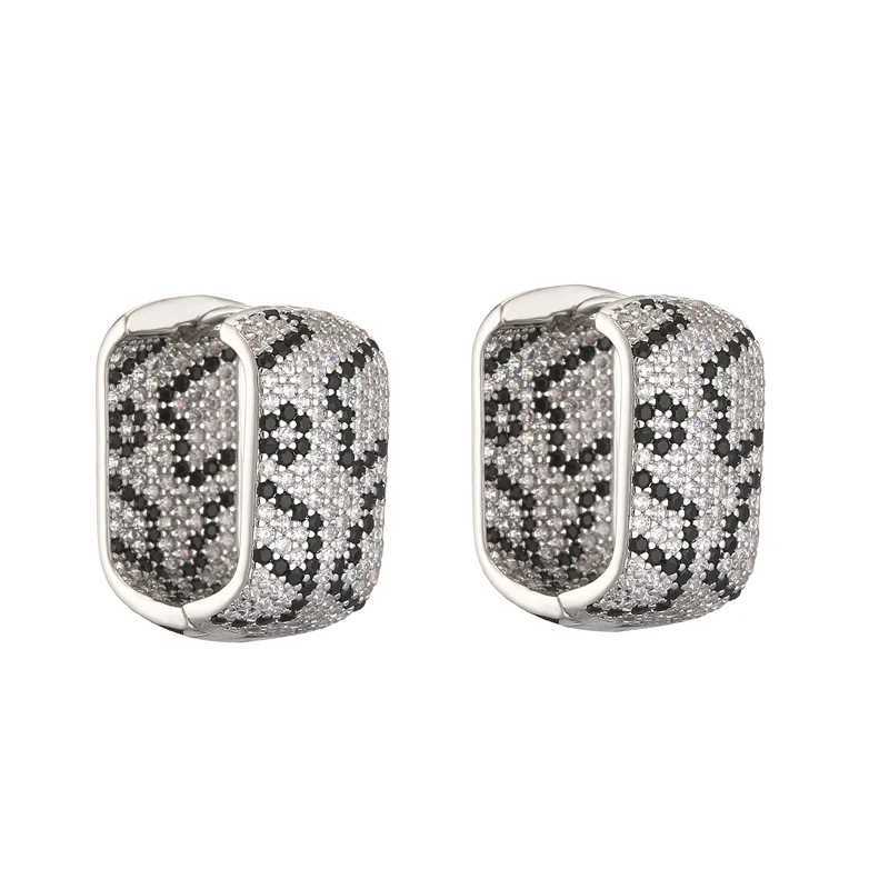 Hecheng Leopard Design Square U-shaped earrings with AAA cubic zirconia earrings Exaggerated Jewelry 1 pair Y250401