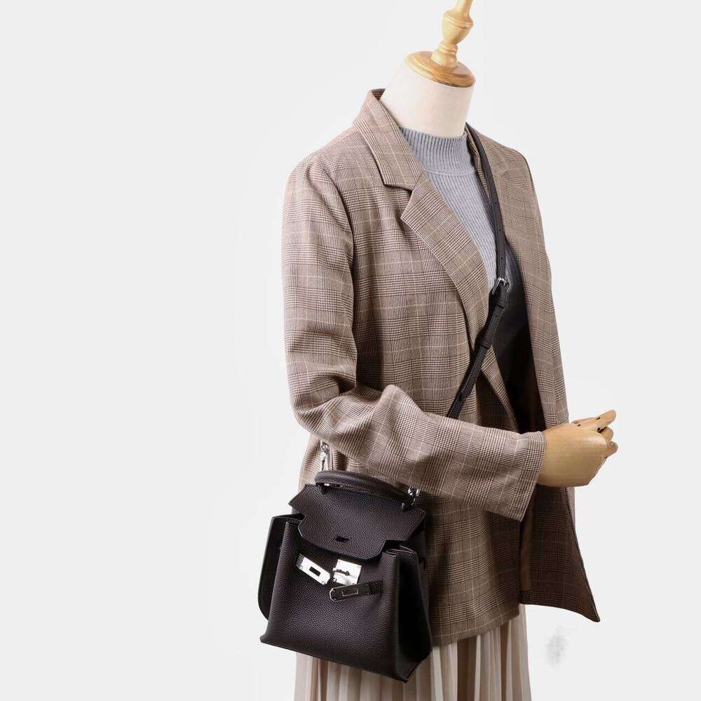 Luxury Bag Designer Togo Top Cowhide Niche Design High-end Large Capacity Leather Women's Handbag Shoulder Commuter Shoulder Bag