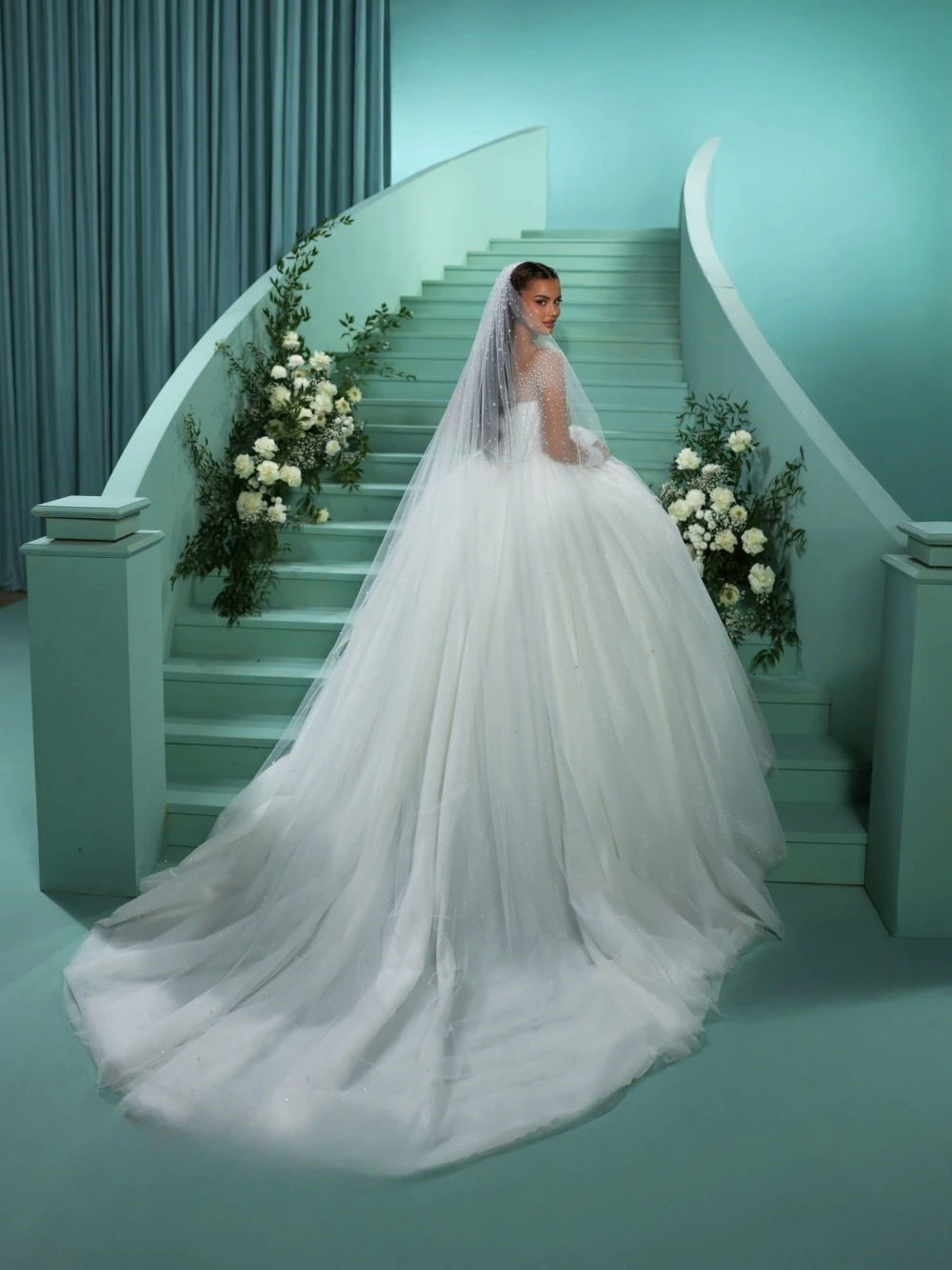 Elegant A Line Wedding Dresses Pearls Bridal Gowns O Neck Sparkly Long Sleeves Bride Dresses Princess Custom Made Sweep Train Plus Size Vestido de nov