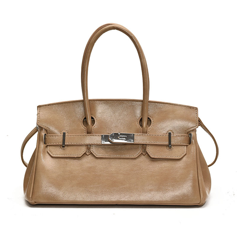 Trendy Clutch Bags: Suitcase Shape Mini Lage Bag For Women New Free Delivery Designer Bag