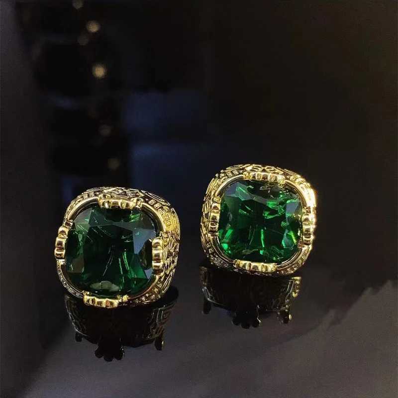 Vintage green zircon crystal earrings womens geometric square stud earrings luxury designer jewelry party and wedding Y250401