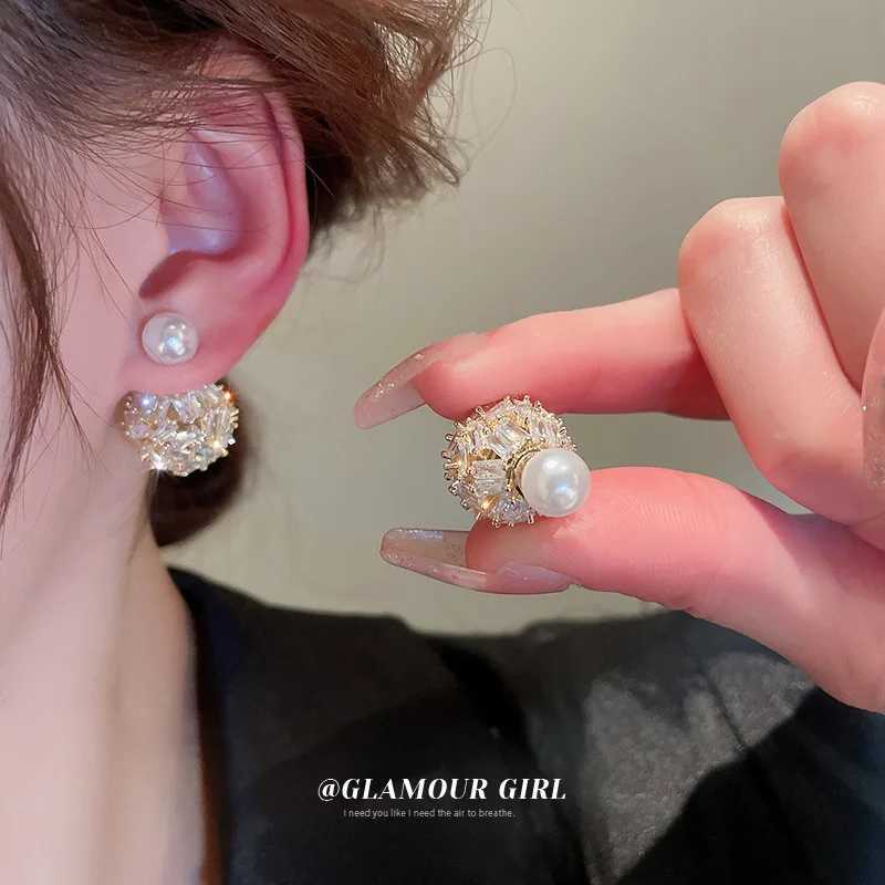 Electroplated silver needle zirconia ball European and American light luxury fashion Atwo wearing personalized earrings Y250401