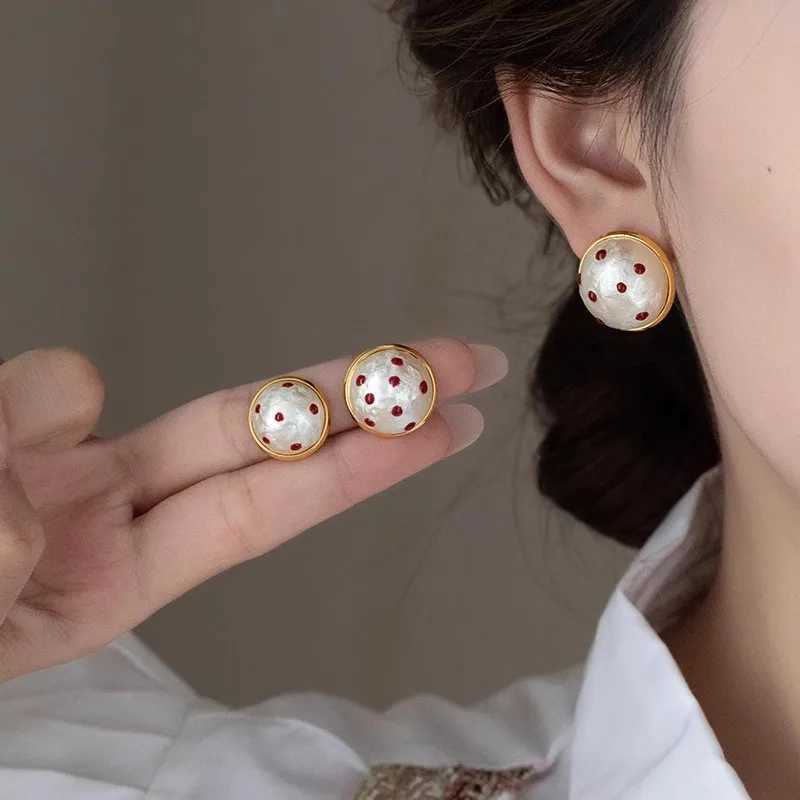 South Korea Simple Elegant Hemisphere Red Wave Pearl Stud Earrings For Women Fashion Cute Sweet Jewelry Party Gifts Y250401
