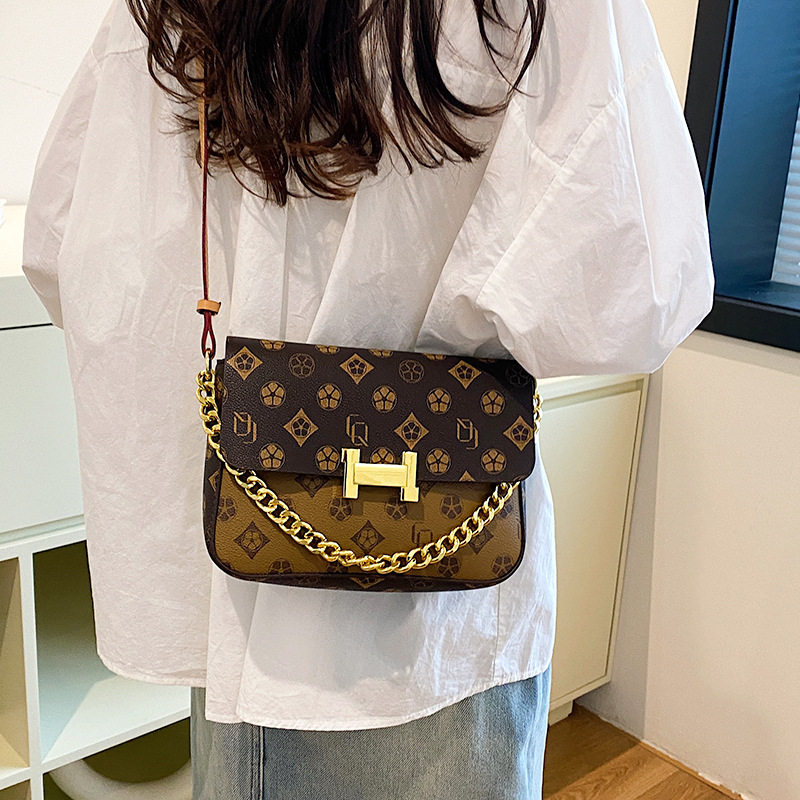Free shipping fashion bag Women's new fashion crossbody bag printed single shoulder small square bag 2025s hot