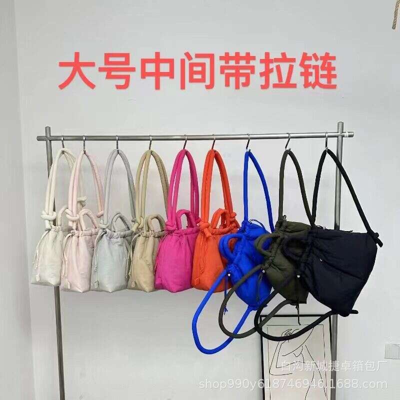2025 NEW Nylon down padded cotton fashionable student backpack, portable makeup bag, casual single shoulder women's bag