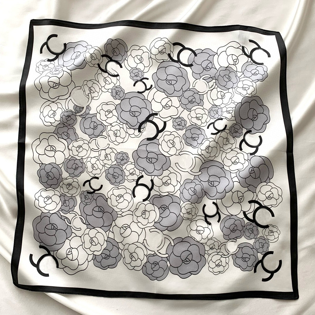 designer scarf Silk Scarfs for Women cap shawl Lightweight Square Satin Head Wrap Medium Headband Shawl Character Classic Letter Patter neckerchiefs