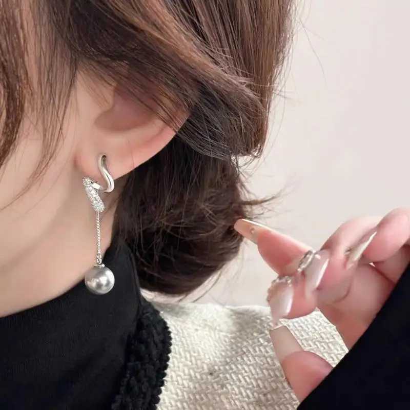 Light Luxury Niche Design Crystal Long Tassel Grey Pearl Dangle Earrings For Women Fashion Elegant Geometry Jewelry Gifts Y250401