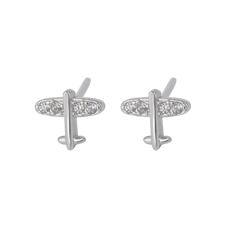 Chic Vintage-Inspired 925 Silver Studs Featuring Sparkling Crystals and White Zircons Ideal for Bridesmaids