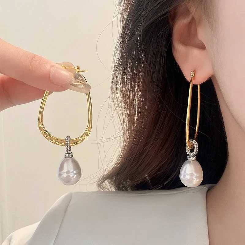 Fashion Jewelry Simulated Pearl U-shaped Large Simulated Pearl Earrings Womens Luxury Design Sensory Earrings Accessories Party Gifts Y250401