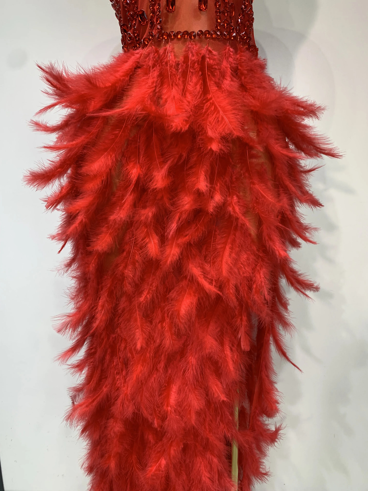 Sparkly Rhinestone Feather Mesh Long Dress Women Sexy Elegant Evening Party Birthday Po Shoot Performance Costume 251028