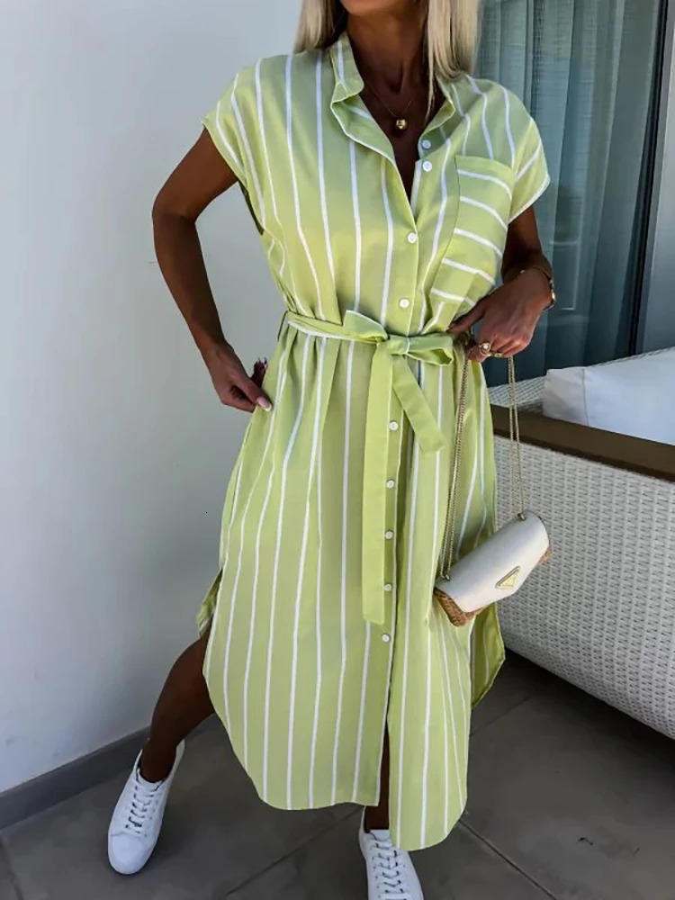 Striped blue shirt dress with belt suitable for casual outdoor style 250402m