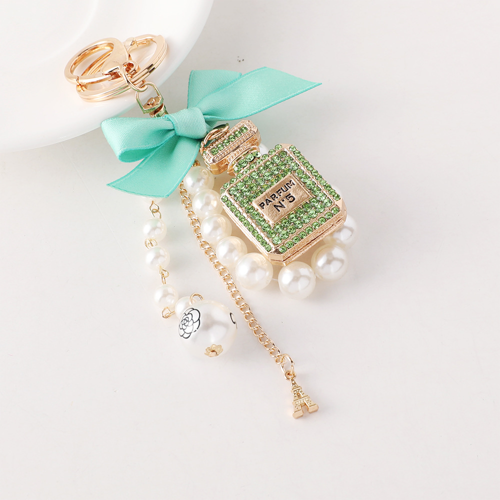 Korean-Style Designer Keychain Creative Handmade Diamond-Inlaid Perfume Bottle Alloy Key Ring with Bow & Pearl Bag Charm