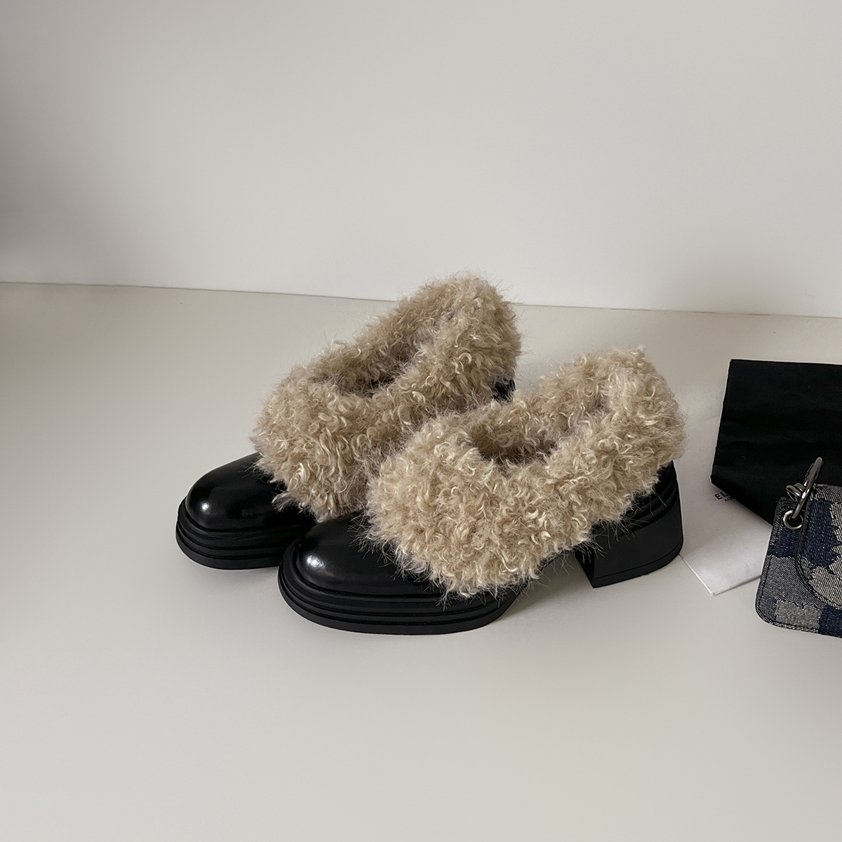 Cowhide version ~ square toe plush Mary Jane single shoes women's winter new pump-mouth thick-heeled sweet leather shoes