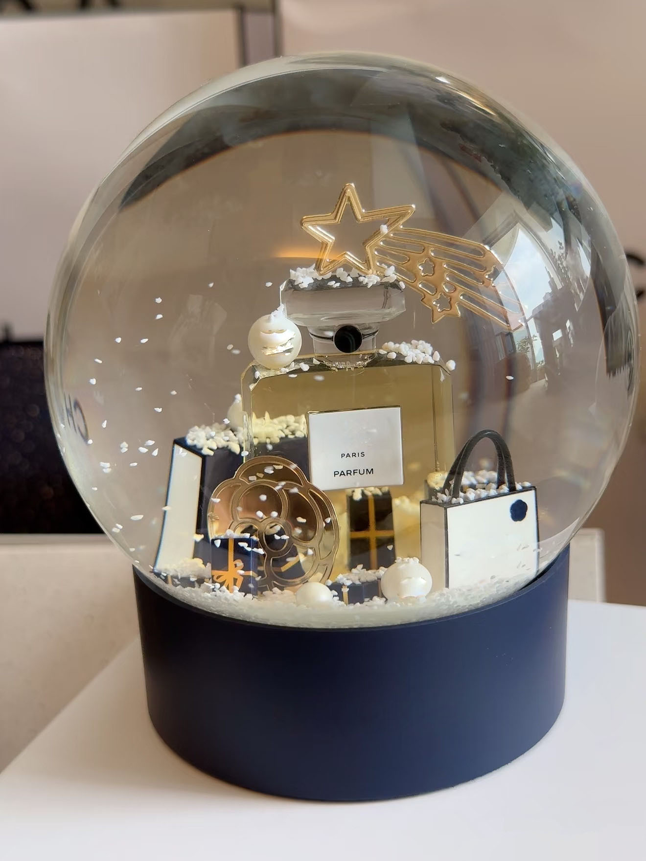 Latest CC 2025 Snow Globe Gold Letter Pearl Crystal Ball Special Novelty Christmas Gift with Gift Box