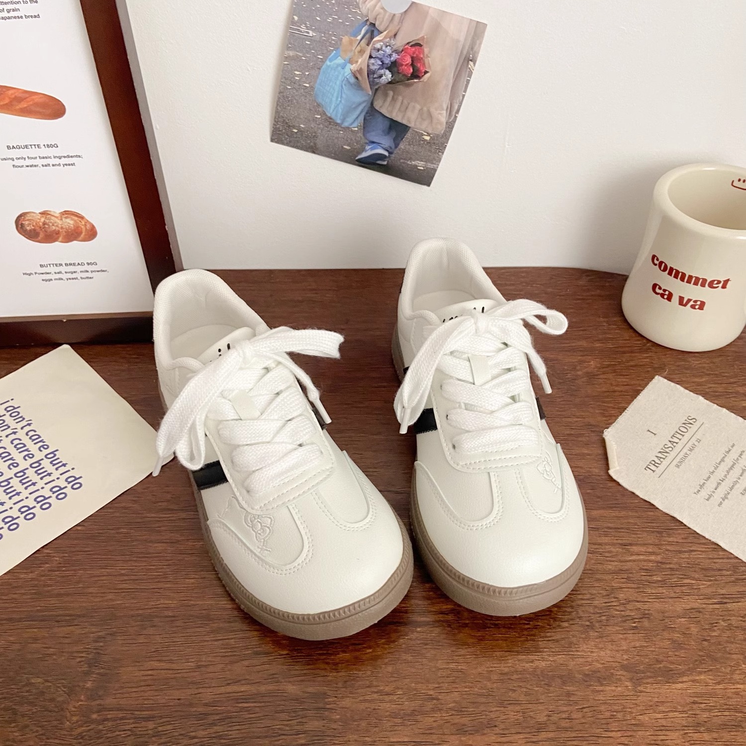 designer shoes 2025 Cute kitten embroidered German training shoes for women niche chic versatile sneakers casual white shoes for women.