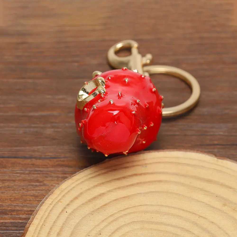 Cute fruit red strawberry pendant keychain suitable for keybags car pendants decorative jewelry accessories holiday gifts X250402