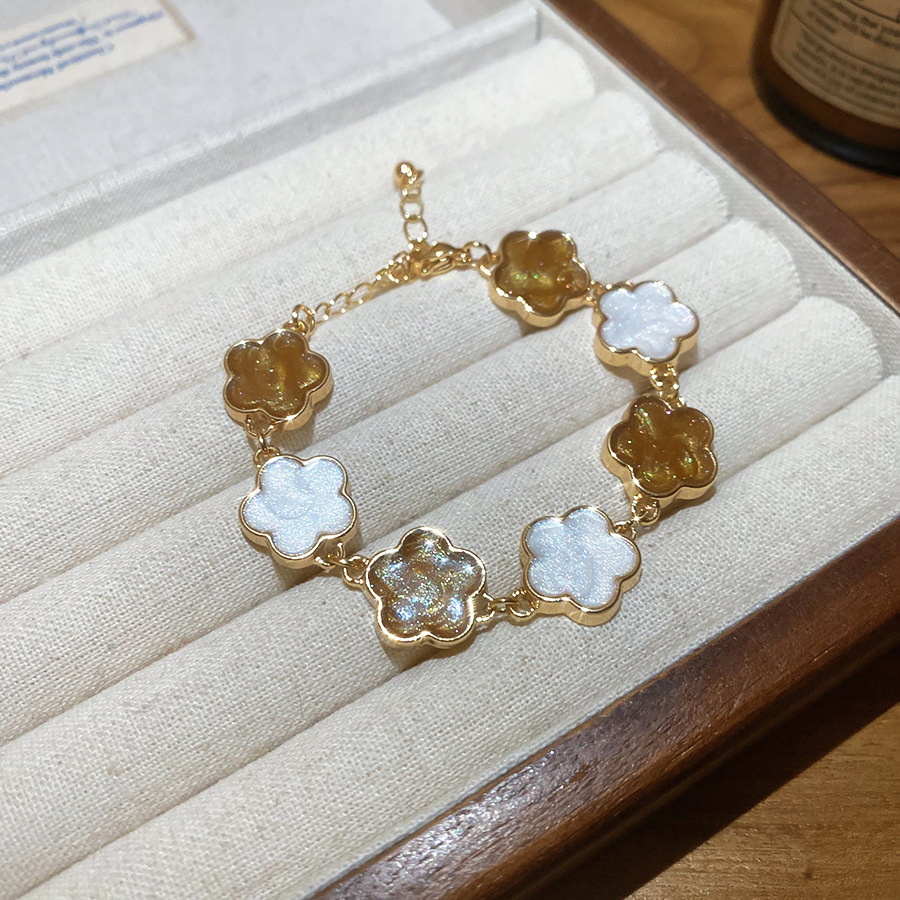 French Retro Oil Drop Flower Light Luxury Niche High-end Sense Bracelet Exquisite Elegant Everyday Versatile Women's Jewelry - view 8