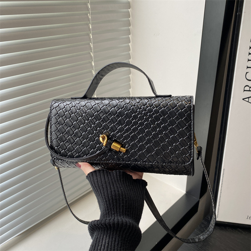 2025 New Woven Texture Baguette Bag, Vintage Soft Leather Handbag, Women's Crossbody & Top-Handle Evening Purse