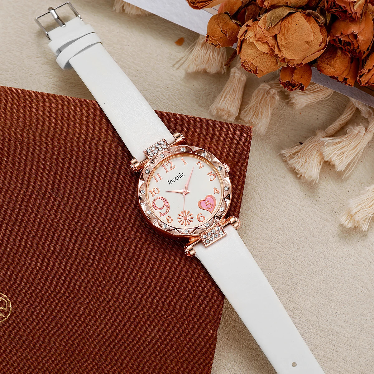 Lovely Diamond Heart Leather Strap Womens Quartz Watch for Christmas and Halloween Gifts 251031