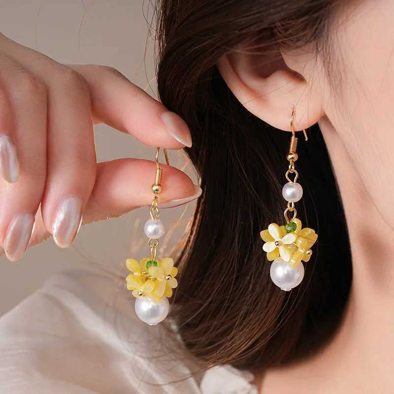 Light Luxury Exquisite Elegant Fresh Yellow Flower Long Tassel Pearl Dangle Earrings For Women Fashion Sweet Jewelry Party Gifts Y250401