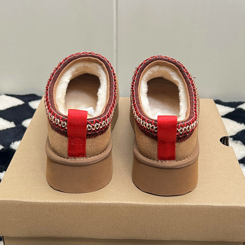 MEOD Slippers Designer Shoes Platform Slides Snow Boots Designer Womens Booties Casual Classics Chestnut Wool Slides Fluffy Leather Women Slider Top Q