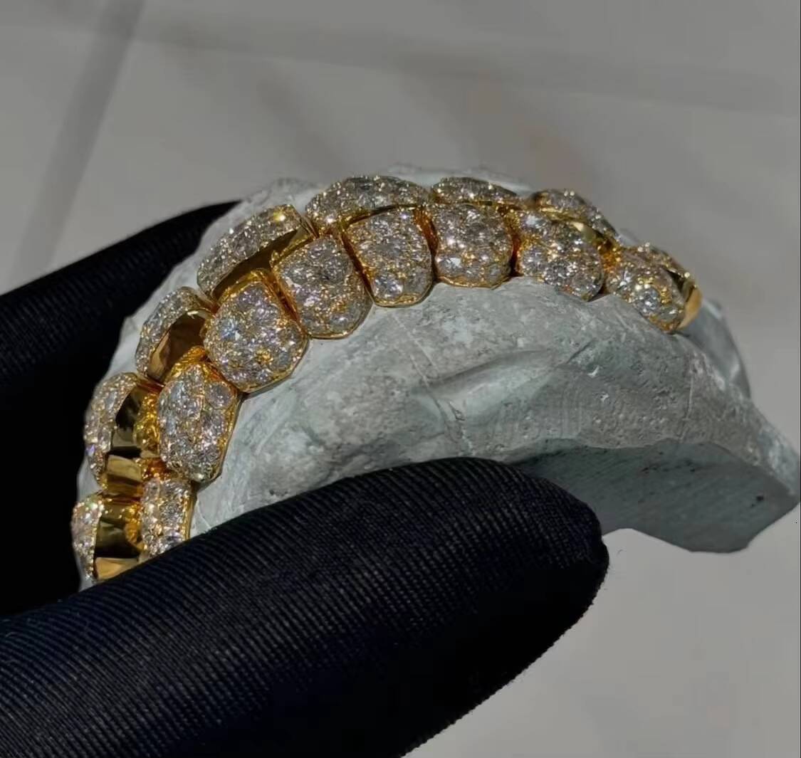 Fashion Jewelry Hip Hop Moissanite Grillz Custom Real Gold Plating 925 Silver Iced Out VVS Moissanite Diamond Teeth Grillz