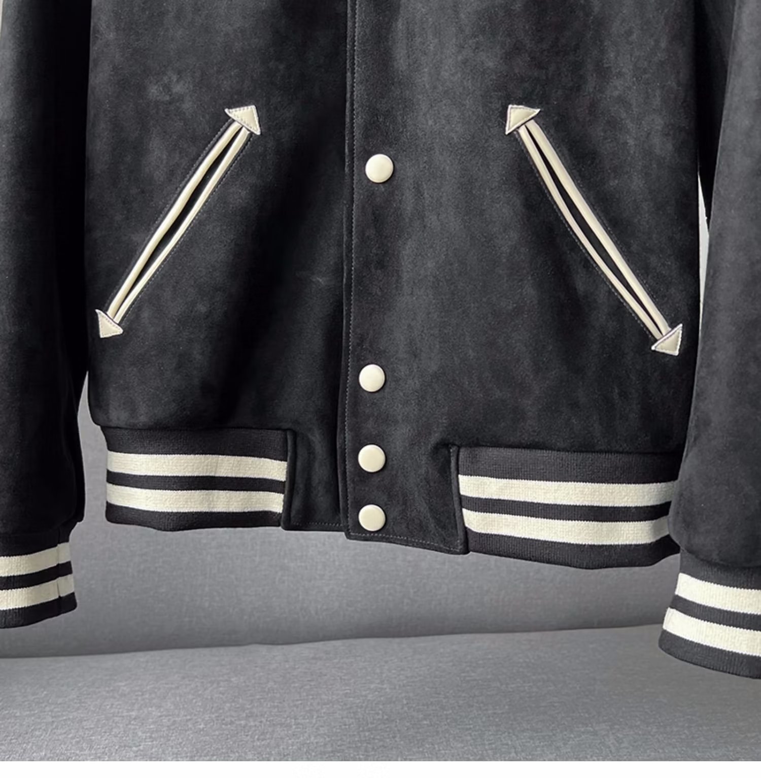 Loose-Fit Mens Outdoor Bike Rider Coat with Classic Collar Perfect Cold Weather Gear