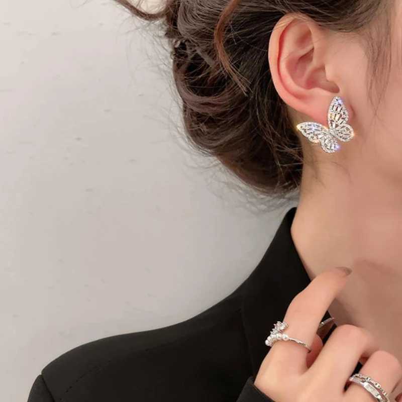 High quality materials fashionable zircon earrings womens accessories butterfly earrings elegant design shiny earrings Y250401