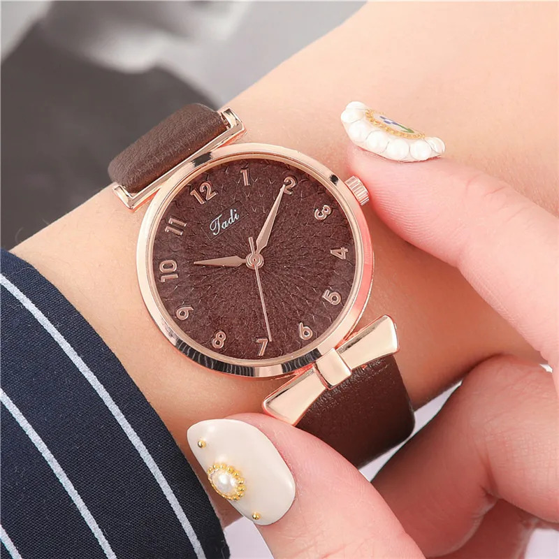 Fashion Women Watch Pu Leather Strap Wristwatch Quartz Watches For Women Clock Ladies Watch Gift Reloj Mujer Montre Femme 251031
