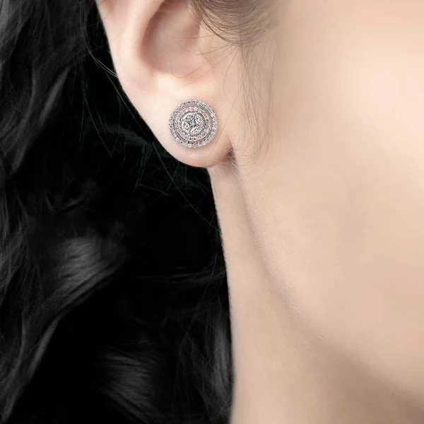 Luxury Designer Womens Jewelry Round Moissanite Crystal Earrings Womens Valentines Day Gifts Womens Aesthetic Accessories Y250401