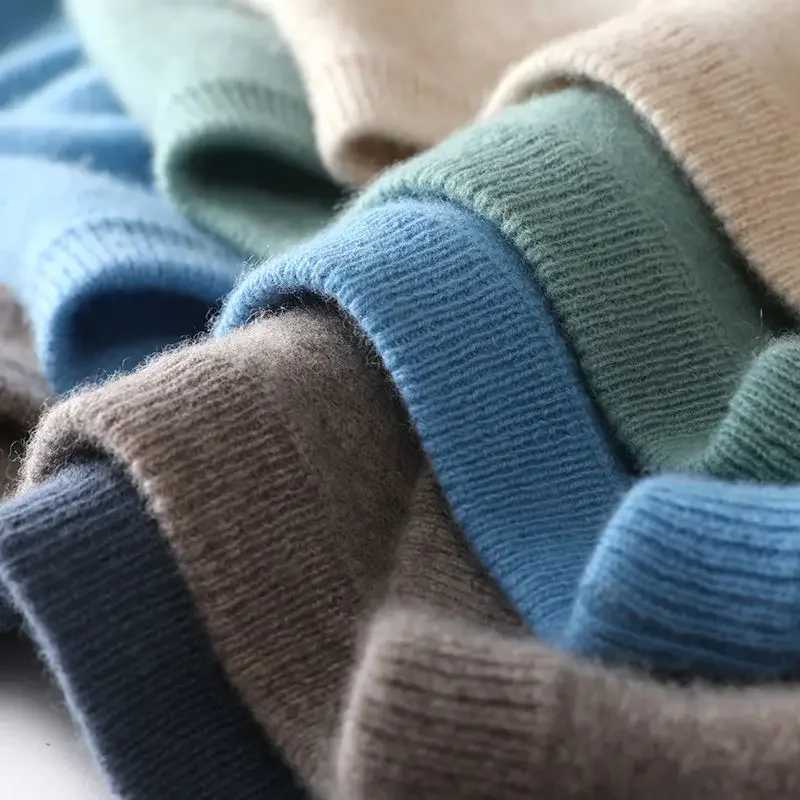 Super Soft Woolen Sweater Mens Loose Round Neck Sweater Solid Color Simple Warm Knitted Shirt Business Casual UnderlayT251103