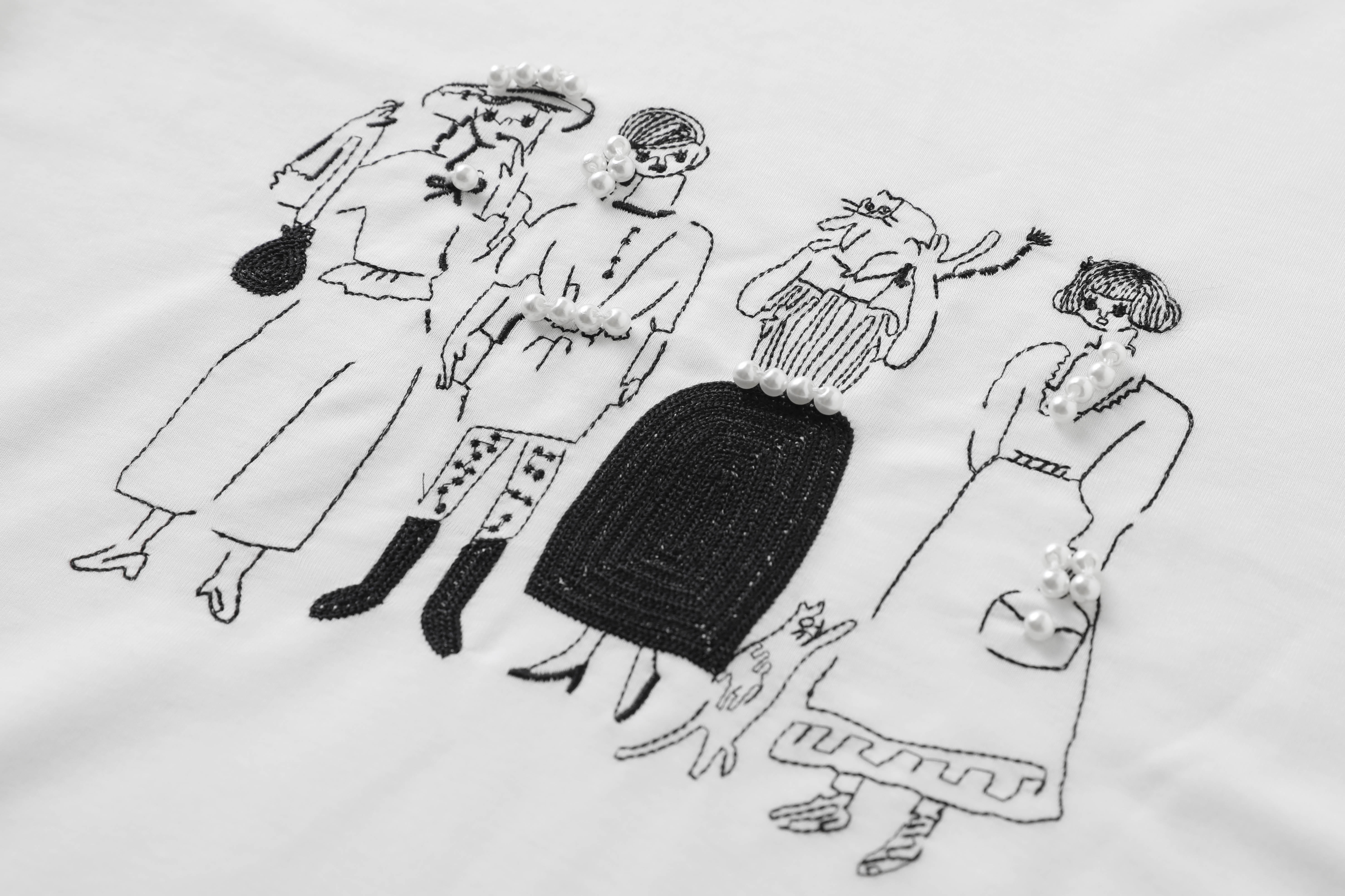 LENLOUES Women's Vintage Cartoon Print Short Sleeve T-Shirt | White Cotton Crew Neck Tee, Artistic Graphic Casual Top for Daily & Streetwear LNS-